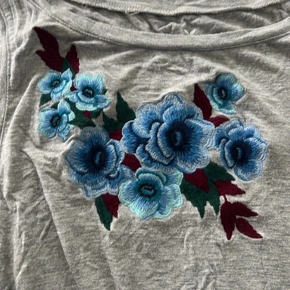 Embroidered tank top - Picture 2 of 2